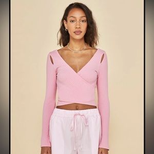 Carbon38 Long Sleeve Cut Out Wrap Top In Confetto Pink Small